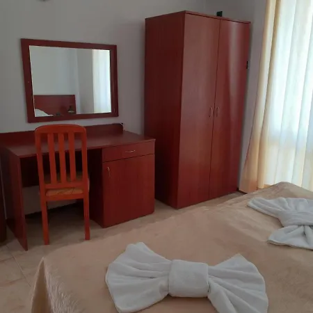 Family Yalta влас Θέρετρο Sveti Vlas