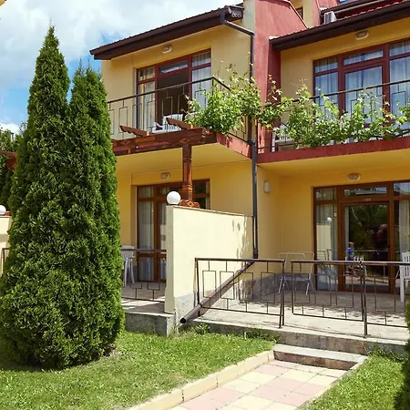 Θέρετρο Family Yalta влас Sveti Vlas