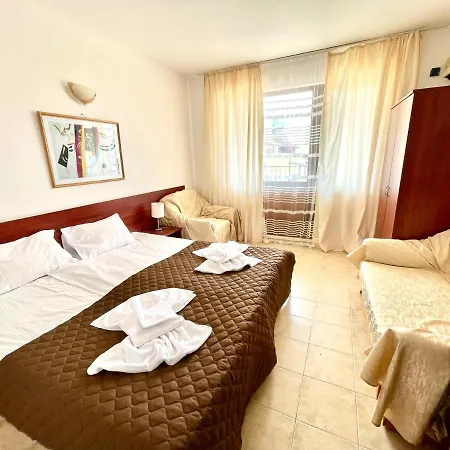 Complex Family Yalta влас Sveti Vlas