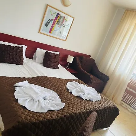 Family Yalta влас 3* Sveti Vlas