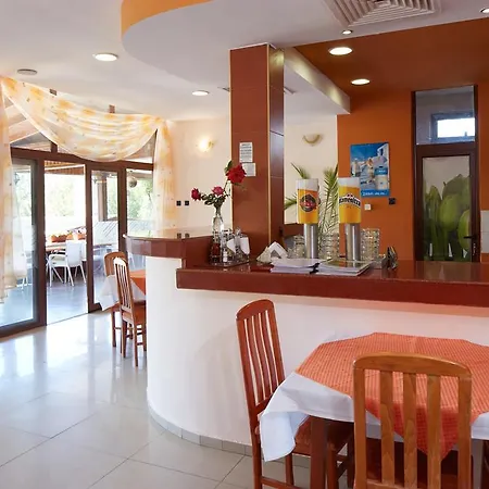 Complex Family Yalta влас